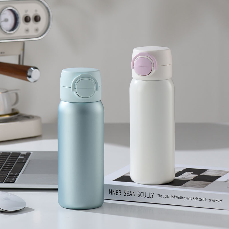 Portable 316 Large Capacity Children's Sports Camp Tours Stainless Steel Insulated Cup